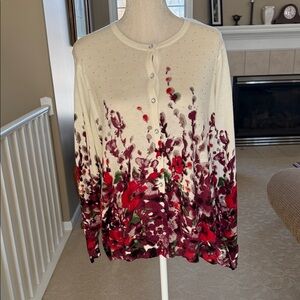 Cathy Daniels Cream and Red Floral Button Down Shirt